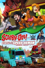 Scooby-Doo i WWE: Potworny wyścig (2016)